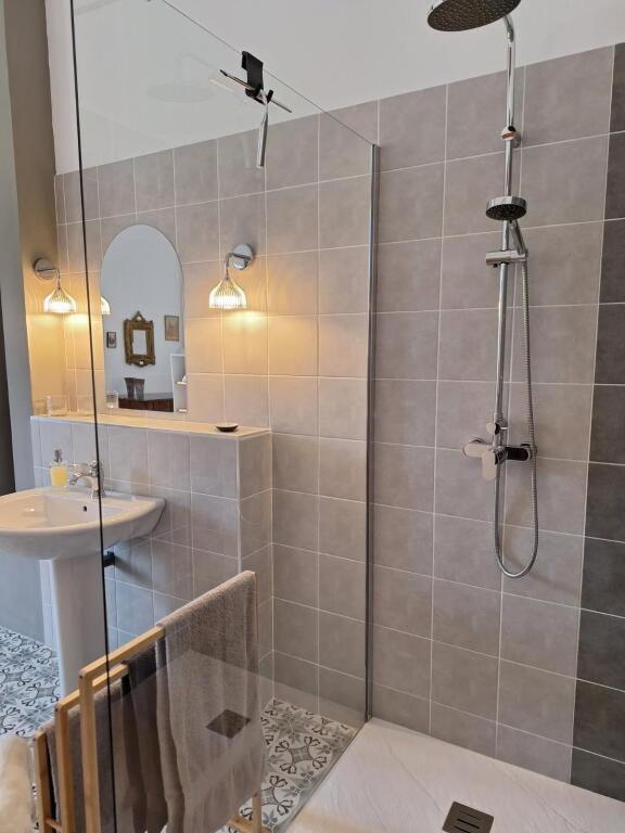 Domaine De Capoulade Bed & Breakfast นาร์บอนน์ ภายนอก รูปภาพ